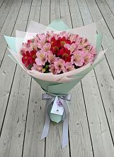 Букет цветов из:  Альстромерии в Орловском Забайкальского края
