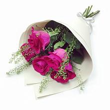 Букет цветов из:  Розы в Орловском Забайкальского края