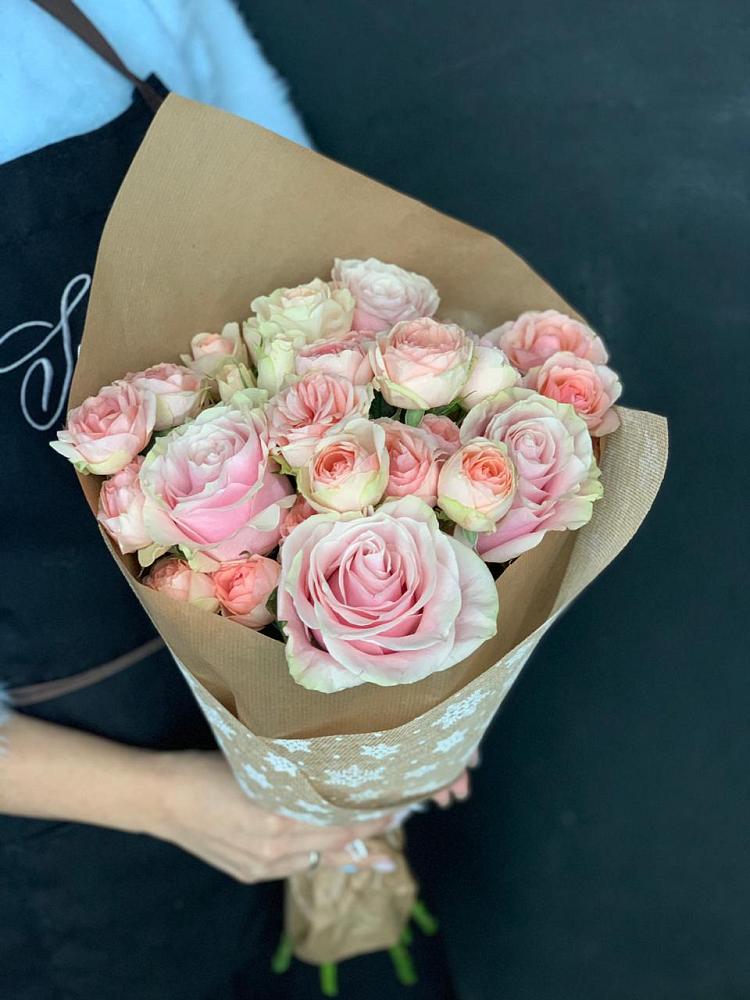 Букет цветов из: Хризантемы и Розы в Орловском Забайкальского края