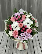 Букет цветов из:  Альстромерии, Гвоздики, Розы и Хризантемы в Орловском Забайкальского края