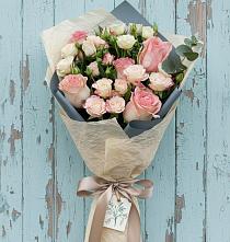 Букет цветов из:  Розы в Орловском Забайкальского края