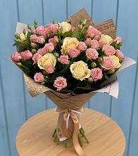 Букет цветов из:  Розы в Орловском Забайкальского края