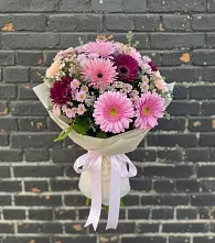 Букет цветов из:  Герберы и Хризантемы в Орловском Забайкальского края