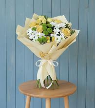 Букет цветов из:  Хризантемы и Розы в Орловском Забайкальского края