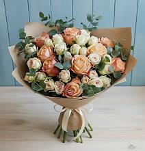 Букет цветов из:  Альстромерии и Розы в Орловском Забайкальского края