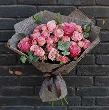 Букет цветов из:  Розы в Орловском Забайкальского края