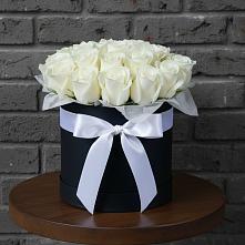 Цветочная композиция из Розы в шляпной коробке в Орловском Забайкальского края